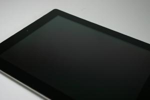 Apple iPad 2 MC763LL/A Tablet (32GB, Wifi + Verizon 3G, black) 2nd Generation