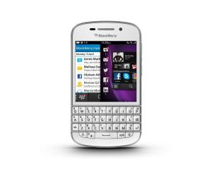 Blackberry Q10 SQN100-3 16GB 4G LTE Unlocked GSM OS 10 Smartphone - White