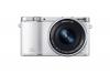 Samsung NX3000 Wireless Smart 20.3MP Compact System Camera with 16-50mm OIS Power Zoom Lens and Flash (White)