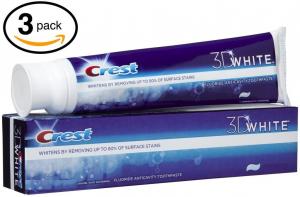 (PACK OF 3 TUBES) Crest 3D White ARCTIC FRESH Icy Cool Mint Anti-Cavity & TOOTH WHITENING Toothpaste. Removes Up to 90% of Surface Stains on teeth! REFRESHING MINT FLAVOR! (3 Tubes, 4.8oz Each Tube)