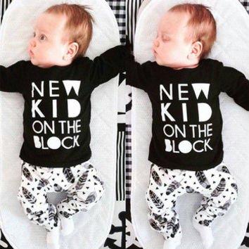 Baby Boys Long Sleeve Letters T-shirt and Feather Pants Outfits
